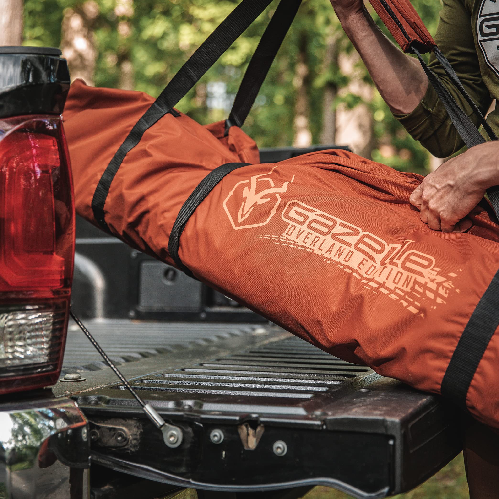 Amazon.com: Gazelle Tents™ GA110 T4 Plus/T8 Water-Resistant Duffle